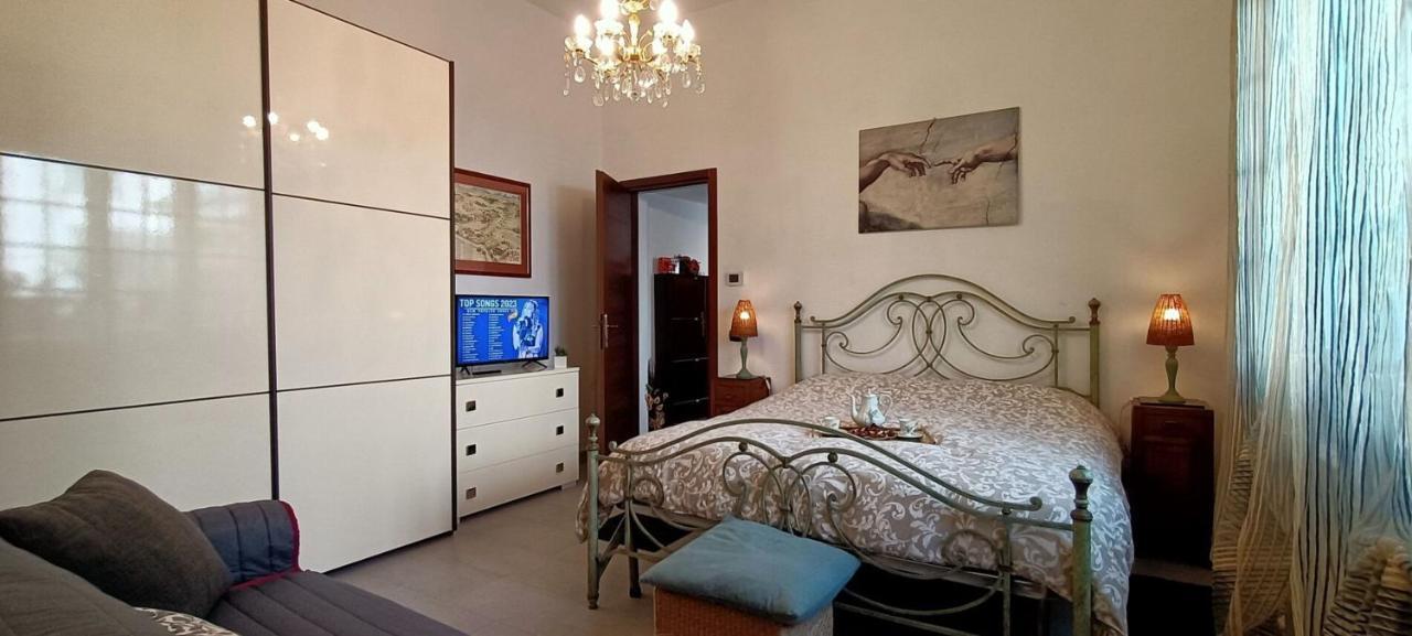 Lovely House Near The Beach Torre del Lago Puccini Bagian luar foto