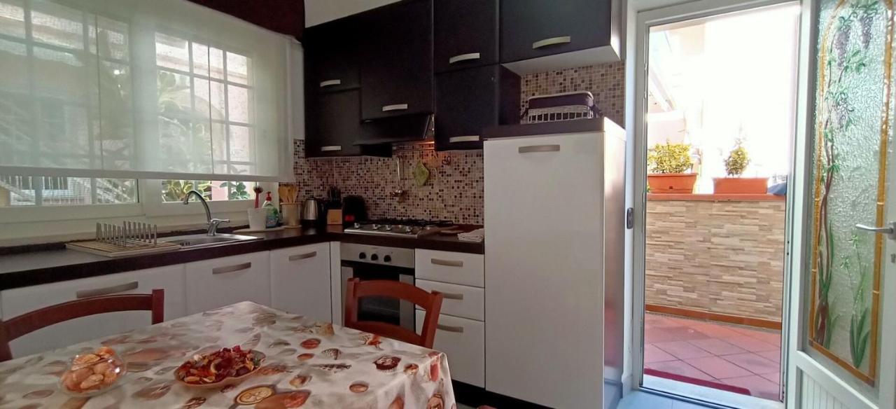 Lovely House Near The Beach Torre del Lago Puccini Bagian luar foto