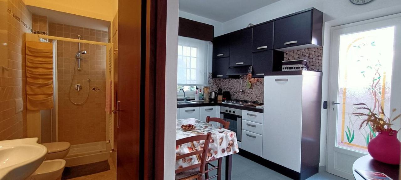 Lovely House Near The Beach Torre del Lago Puccini Bagian luar foto